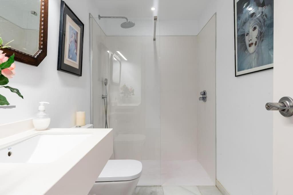 Apartamentos Rg, San Vicente 22 Sevilla Buitenkant foto